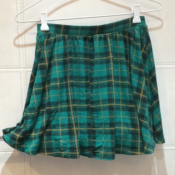 ASOS Green Black Plaid Mini Skater Skirt - Picture 6 of 8